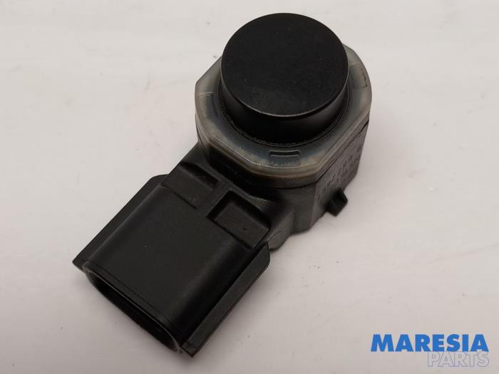 Usados Sensor PDC Renault Scénic III (JZ) 2.0 16V CVT Precio € 19,50 Norma de margen ofrecido por Maresia Parts