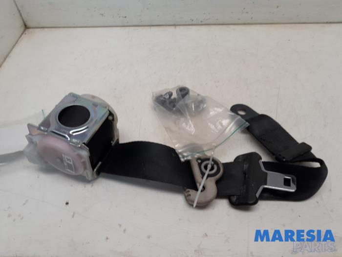 RENAULT LAGUNA 1 phase 1 2.2 DT RXT n°5 Ceinture de sécurité arrière gauche c EUR 29,00 - FR RENAULT LAGUNA 1 phase 1 2.2 DT RXT n°5 Ceinture de sécurité arrière gauche c EUR 29,00 - FR