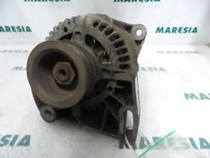 Begagnade Dynamo Lancia Ypsilon (840) 1.2 LE,LS Pris € 35,00 Marginaltabell erbjuds av Maresia Parts