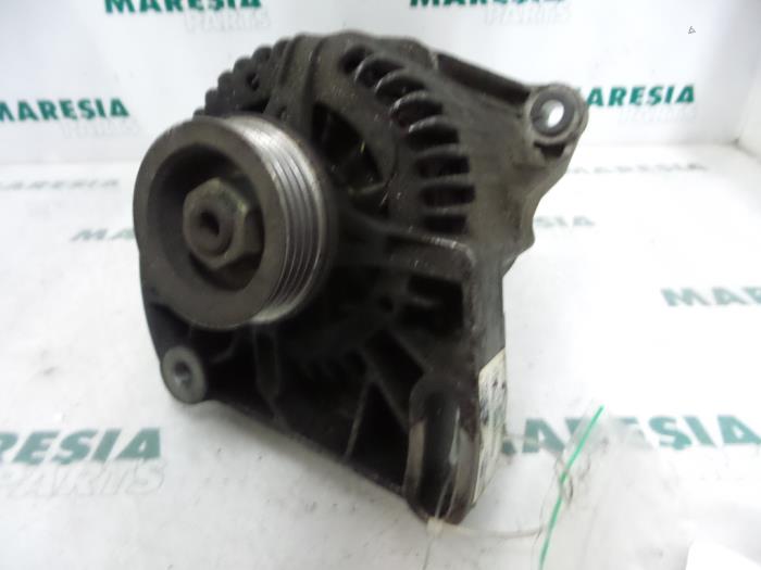 Used Dynamo Lancia Ypsilon (840) 1.1 Elefantina Blu Price € 35,00 Margin scheme offered by Maresia Parts