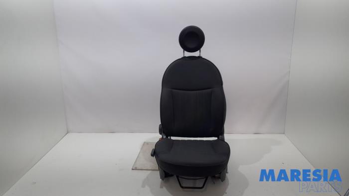 Używane Fotel lewy Fiat 500 (312) 0.9 TwinAir 85 Cena € 157,00 Procedura marży oferowane przez Maresia Parts