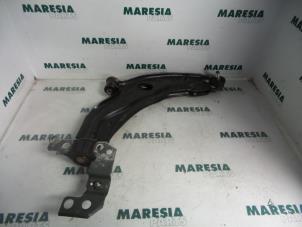Used Front lower wishbone, right Fiat Strada (178/278) 1.9 JTD Price € 45,00 Margin scheme offered by Maresia Parts