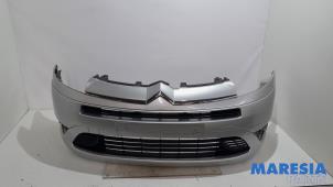 Używane Zderzak przedni Citroen C4 Grand Picasso (UA) 2.0 16V Autom. Cena € 250,00 Procedura marży oferowane przez Maresia Parts