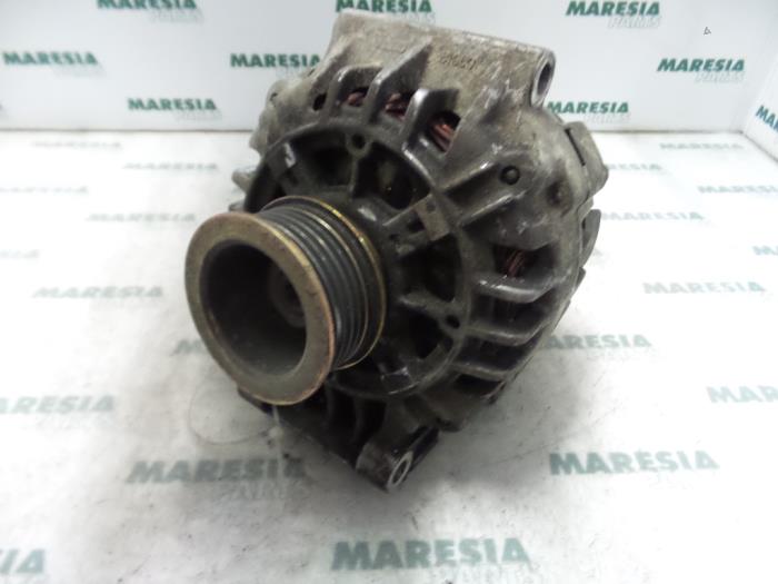 Used Dynamo Renault Scénic I (JA) 2.0 16V RX4 Price € 50,00 Margin scheme offered by Maresia Parts