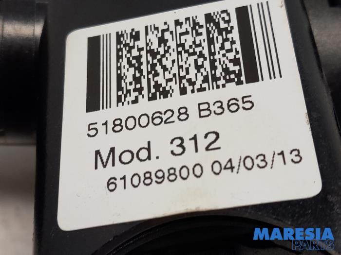 Ignition lock + key Fiat 500 0.9 TwinAir 85 - 51800628
