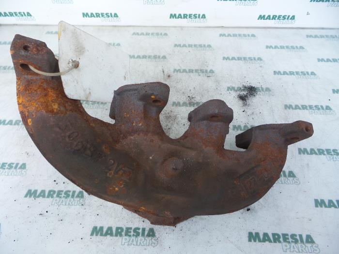 Gebrauchte Abgaskrümmer Citroen Saxo 1.1i X,SX Preis € 50,00 Margenregelung angeboten von Maresia Parts