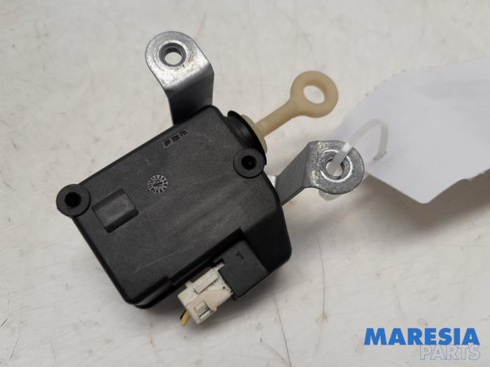 Gebrauchte Heckklappe Motor Citroen C1 1.0 12V Preis € 20,00 Margenregelung angeboten von Maresia Parts
