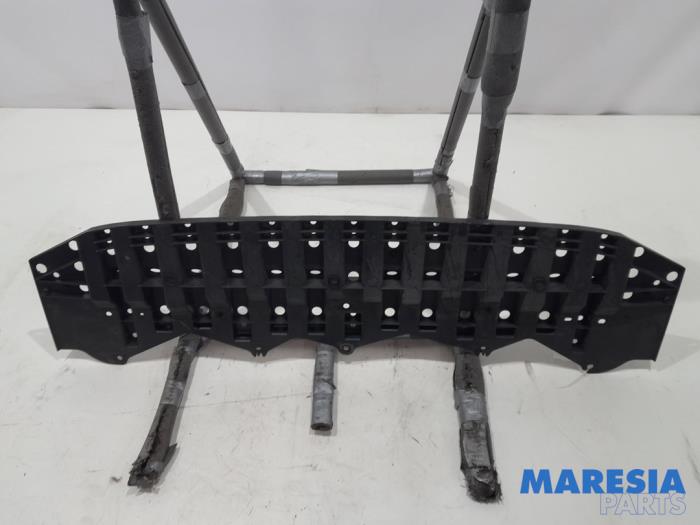 Gebrauchte Motor Schutzblech Citroen C1 1.0 12V Preis € 25,00 Margenregelung angeboten von Maresia Parts