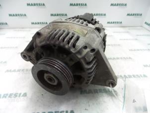 Used Dynamo Renault Megane Coupé (DA) 1.6i Price € 40,00 Margin scheme offered by Maresia Parts