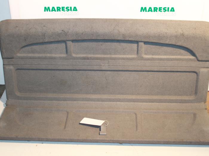 Parcel shelf from a Fiat Palio Weekend (178D) 1.6 16V 1998