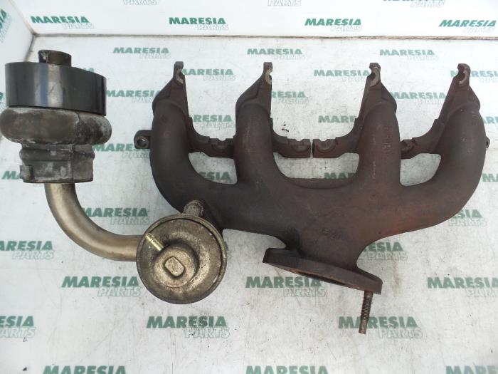 Gebrauchte Abgaskrümmer Renault Clio II Societe (SB) 1.9 D Preis € 40,00 Margenregelung angeboten von Maresia Parts