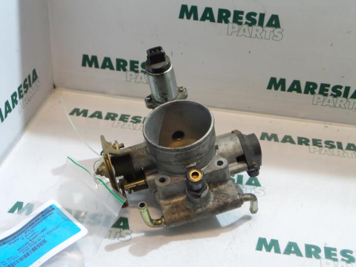 Usagé Boitier papillon Fiat Marea (185AX) 1.8 ELX 16V Prix € 50,00 Règlement à la marge proposé par Maresia Parts