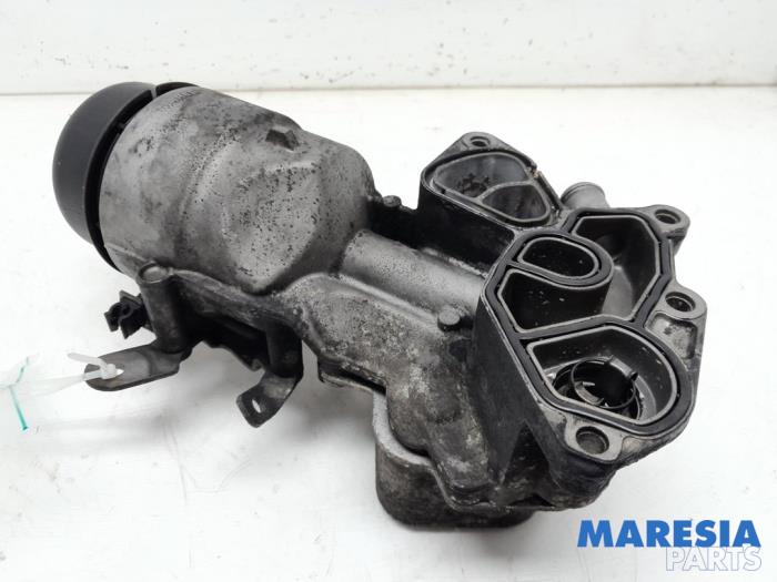 Gebrauchte Ölfilterhalter Citroen Berlingo Cinqspace, Multispace 1.6 BlueHDI 75 Preis € 90,75 Mit Mehrwertsteuer angeboten von Maresia Parts