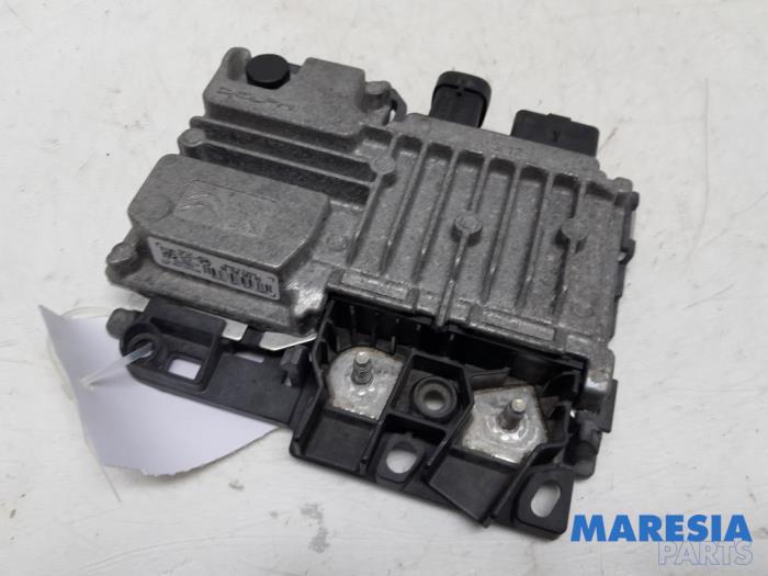 Used Start/Stop computer Citroen C4 Cactus (0B/0P) 1.2 PureTech 82 12V Price € 49,99 Margin scheme offered by Maresia Parts