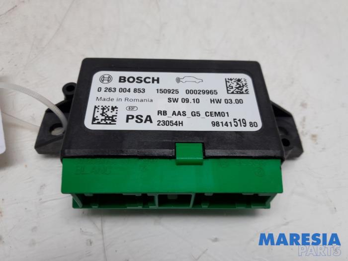 Begagnade PDC-modul Citroen C4 Cactus (0B/0P) 1.2 PureTech 82 12V Pris € 40,00 Marginaltabell erbjuds av Maresia Parts