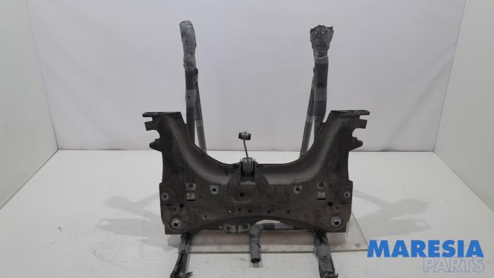 Usagé Faux châssis Renault Clio IV (5R) 1.2 TCE 16V GT EDC Prix € 50,00 Règlement à la marge proposé par Maresia Parts