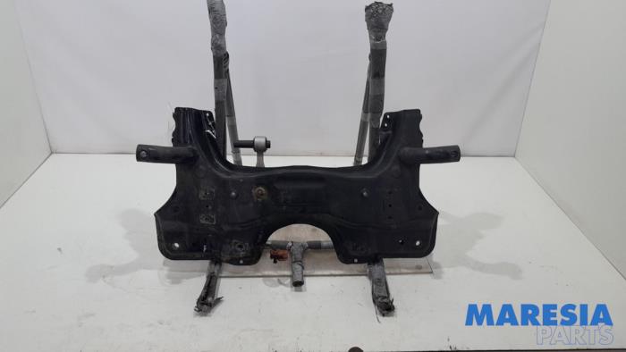 Begagnade Underram Fiat Doblo Cargo (263) 1.3 MJ 16V DPF Euro 5 Pris € 127,05 Inklusive moms erbjuds av Maresia Parts