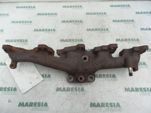 Usagé Tubulure d'échappement Lancia Ypsilon (843) 1.3 JTD 16V Multijet Prix € 65,00 Règlement à la marge proposé par Maresia Parts