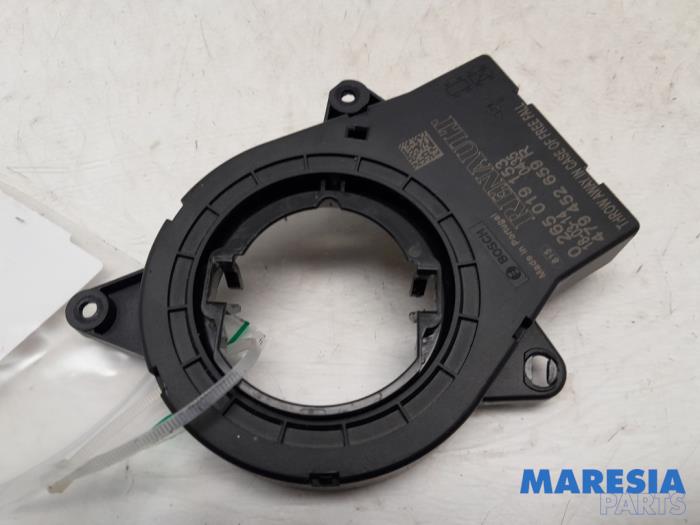 Begagnade Styrvinkelsensor Renault Clio IV Estate/Grandtour (7R) 0.9 Energy TCE 90 12V Pris € 19,99 Marginaltabell erbjuds av Maresia Parts