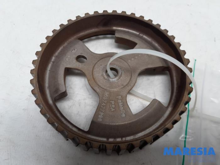 Begagnade Kamaxeldrev Peugeot Partner (GC/GF/GG/GJ/GK) 1.6 HDI 75 16V Pris € 24,20 Inklusive moms erbjuds av Maresia Parts