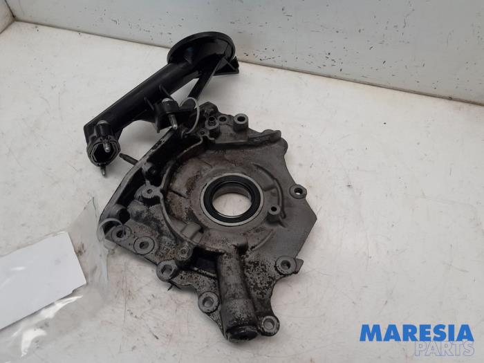 Gebrauchte Ölpumpe Peugeot Partner (GC/GF/GG/GJ/GK) 1.6 HDI 75 16V Preis € 60,50 Mit Mehrwertsteuer angeboten von Maresia Parts