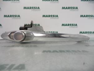 Used Front door handle 4-door, right Alfa Romeo 156 (932) 1.8 Twin Spark 16V Price € 25,00 Margin scheme offered by Maresia Parts