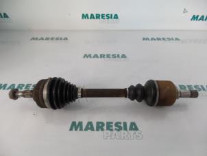 Used Front drive shaft, left Citroen Xantia (X1/2) 2.9i V6 24V Price € 75,00 Margin scheme offered by Maresia Parts