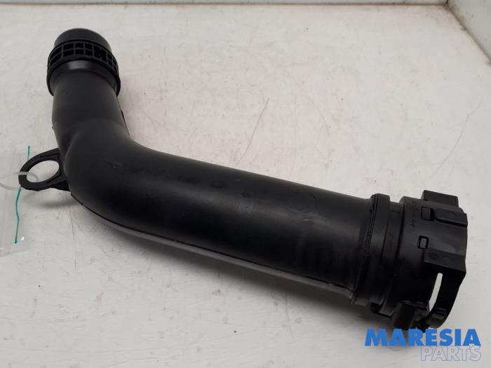 Gebrauchte Intercooler Rohr Renault Grand Scénic III (JZ) 1.4 16V TCe 130 Preis € 30,00 Margenregelung angeboten von Maresia Parts