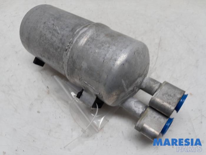 Gebrauchte Klima Trockner Renault Grand Scénic II (JM) 2.0 16V Turbo Preis € 35,00 Margenregelung angeboten von Maresia Parts