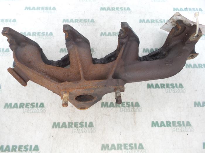 Gebrauchte Abgaskrümmer Renault Scénic I (JA) 1.9 dCi Preis € 50,00 Margenregelung angeboten von Maresia Parts
