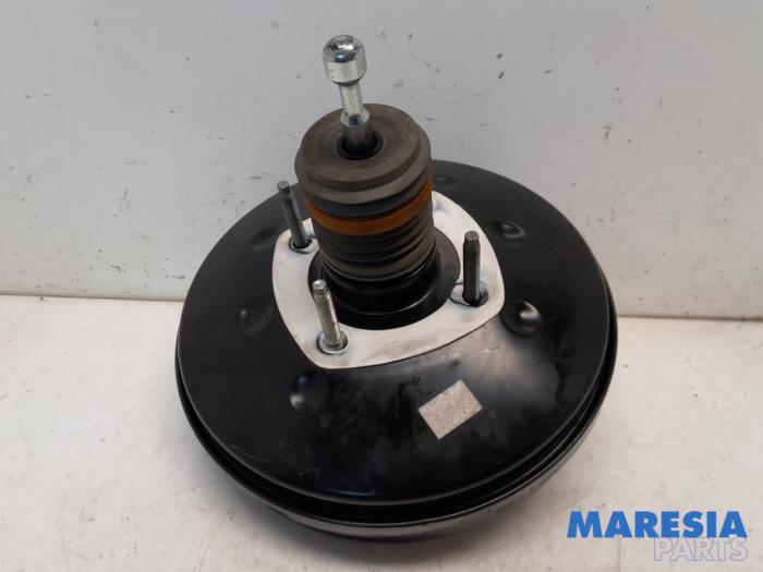Usagé Assistant de freinage Fiat Panda (169) 1.4 16V Prix € 50,00 Règlement à la marge proposé par Maresia Parts
