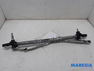 Begagnade Torkarmekanism Fiat Panda (169) 1.4 16V Pris € 40,00 Marginaltabell erbjuds av Maresia Parts