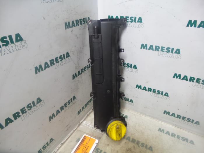 Gebrauchte Ventildeckel Renault Kangoo Express (FC) 1.5 dCi 60 Preis € 42,35 Mit Mehrwertsteuer angeboten von Maresia Parts
