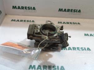 Used Throttle body Renault Safrane I 2.2i Si 8V Price € 60,00 Margin scheme offered by Maresia Parts