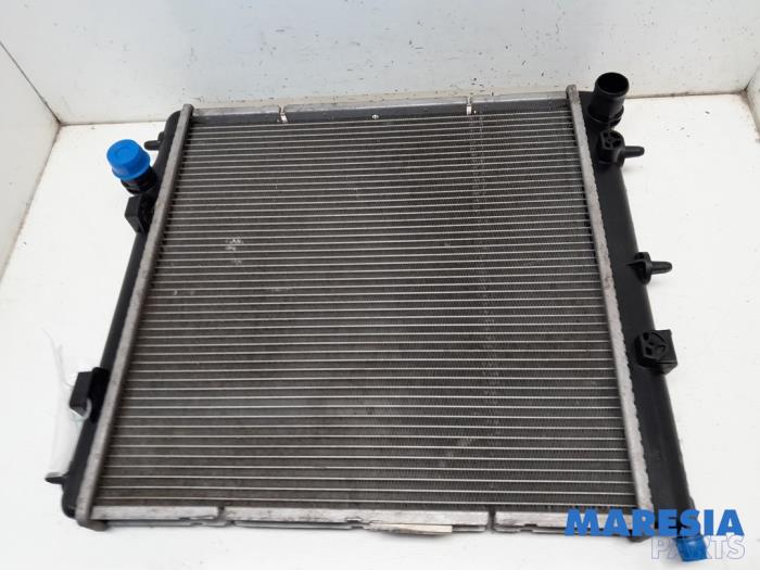 Used Radiator Peugeot 208 I (CA/CC/CK/CL) 1.0 Vti 12V PureTech Price € 35,00 Margin scheme offered by Maresia Parts