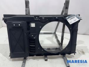 Usados Panel frontal Peugeot 3008 I (0U/HU) 1.6 VTI 16V Precio € 35,00 Norma de margen ofrecido por Maresia Parts
