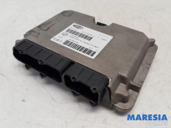 Used Automatic gearbox computer Fiat Panda (312) 0.9 TwinAir Turbo 80 Price € 210,00 Margin scheme offered by Maresia Parts