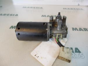 Used Front wiper motor Peugeot 205 II (20A/C) 1.4 Price € 25,00 Margin scheme offered by Maresia Parts