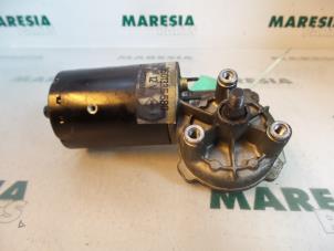 Used Front wiper motor Peugeot 405 Price € 25,00 Margin scheme offered by Maresia Parts
