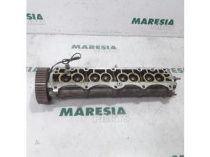 Usagé Arbre à cames Fiat Marea Weekend (185BX/CX) 1.6 SX,ELX 16V Prix € 50,00 Règlement à la marge proposé par Maresia Parts