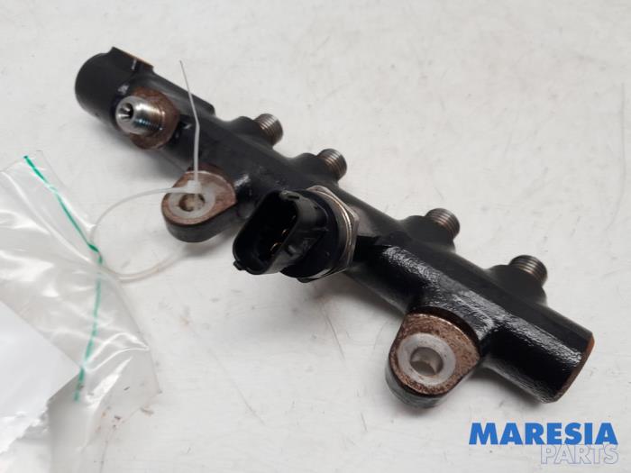 Usagé Système d'injection Renault Clio IV Estate/Grandtour (7R) 1.5 Energy dCi 90 FAP Prix € 49,95 Règlement à la marge proposé par Maresia Parts