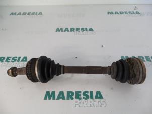 Gebrauchte Antriebswelle links vorne Lancia Kappa 2.0 20V LE,LS Preis € 50,00 Margenregelung angeboten von Maresia Parts