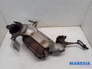 Begagnade Katalytisk avgasrenare Renault Clio IV Estate/Grandtour (7R) 0.9 Energy TCE 12V Pris € 262,50 Marginaltabell erbjuds av Maresia Parts