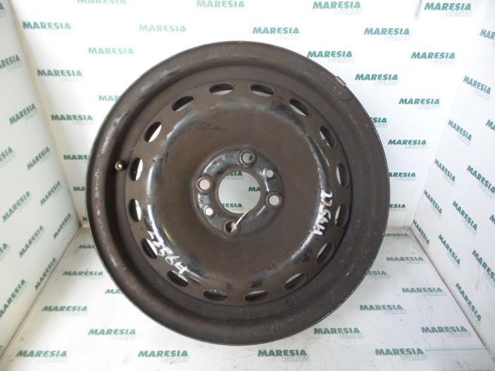 Używane Obrecz Audi A4 (B5) 1.8 20V Cena € 15,00 Procedura marży oferowane przez Maresia Parts