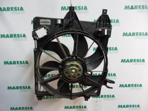 Used Fan motor Renault Kangoo Express (FC) 1.5 dCi 80 Price € 36,24 Inclusive VAT offered by Maresia Parts