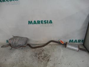 Used Exhaust central + rear silencer Fiat Punto II (188) 1.4 16V Price € 65,00 Margin scheme offered by Maresia Parts
