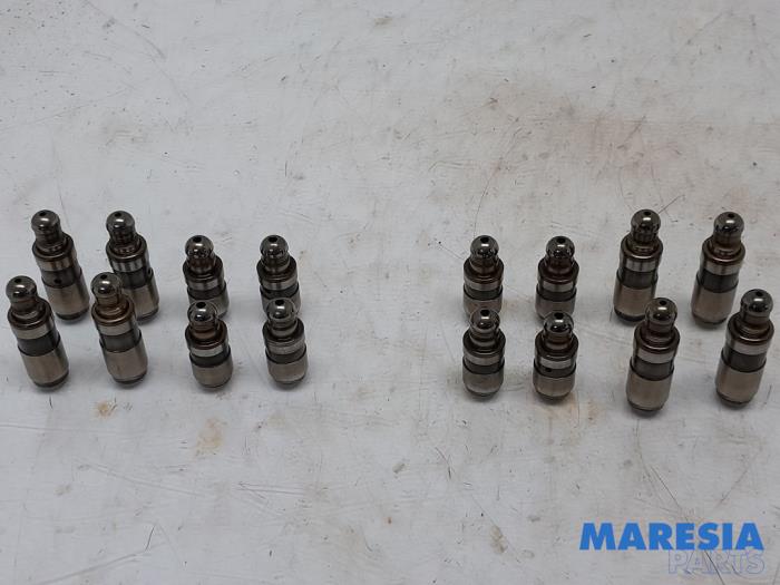 Gebrauchte Ventilstößel Peugeot 207/207+ (WA/WC/WM) 1.6 16V VTi Preis € 25,00 Margenregelung angeboten von Maresia Parts