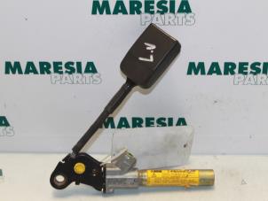 Used Seatbelt tensioner, left Peugeot 306 (7A/C/S) 1.6i XR,XT,ST Price € 25,00 Margin scheme offered by Maresia Parts