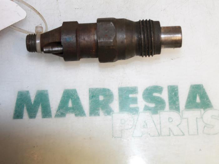 Usagé Injecteurs Fiat Ulysse (220) 1.9 Tds Prix € 50,00 Règlement à la marge proposé par Maresia Parts