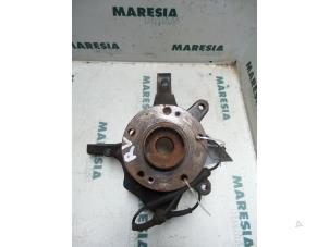 Used Knuckle, front right Renault Laguna II Grandtour (KG) 1.9 dCi Price € 40,00 Margin scheme offered by Maresia Parts